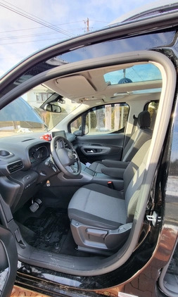 Toyota Proace City Verso cena 129603 przebieg: 36000, rok produkcji 2022 z Warszawa małe 29